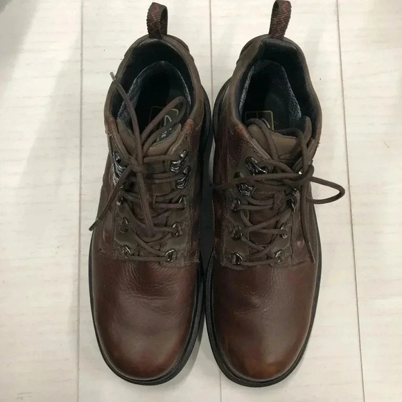 Clarks Ash Gortex‎ Boots Men 9.5M Leather Waterproof Hiking Mid EUC Brown - Picture 1 of 10